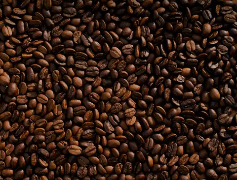 Granos de café tostados, una de nuestras otras categorías de productos